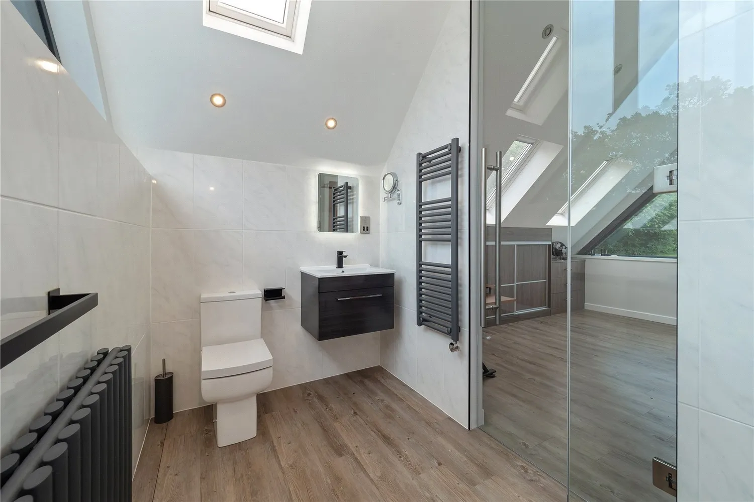 Wilmslow Road, Prestbury, SK10 photo 13