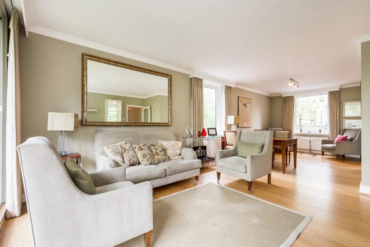 Hamilton House, Vicarage Gate W8 photo 4