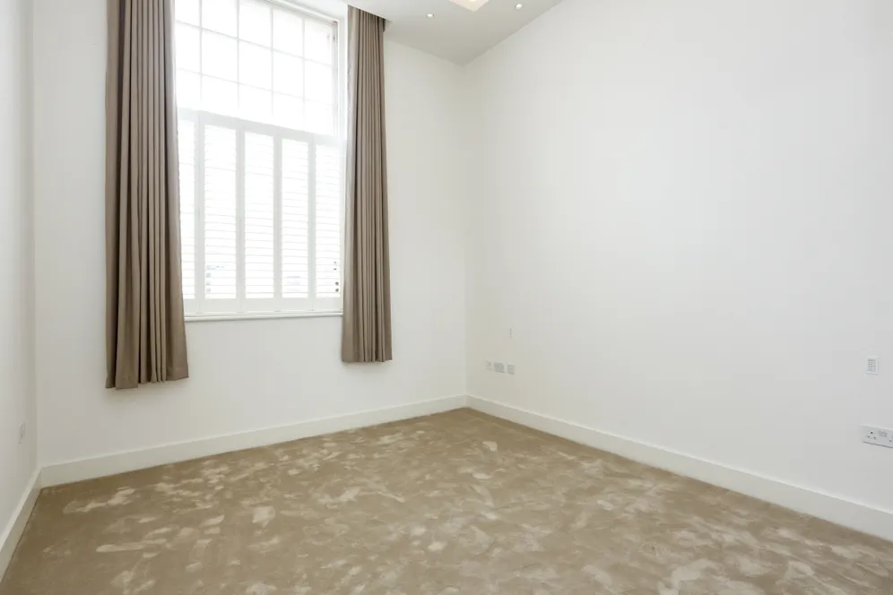 Star  Garter, Richmond Hill TW10 photo 6