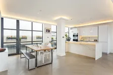 Warple Way, London W3, EPC B photo 6