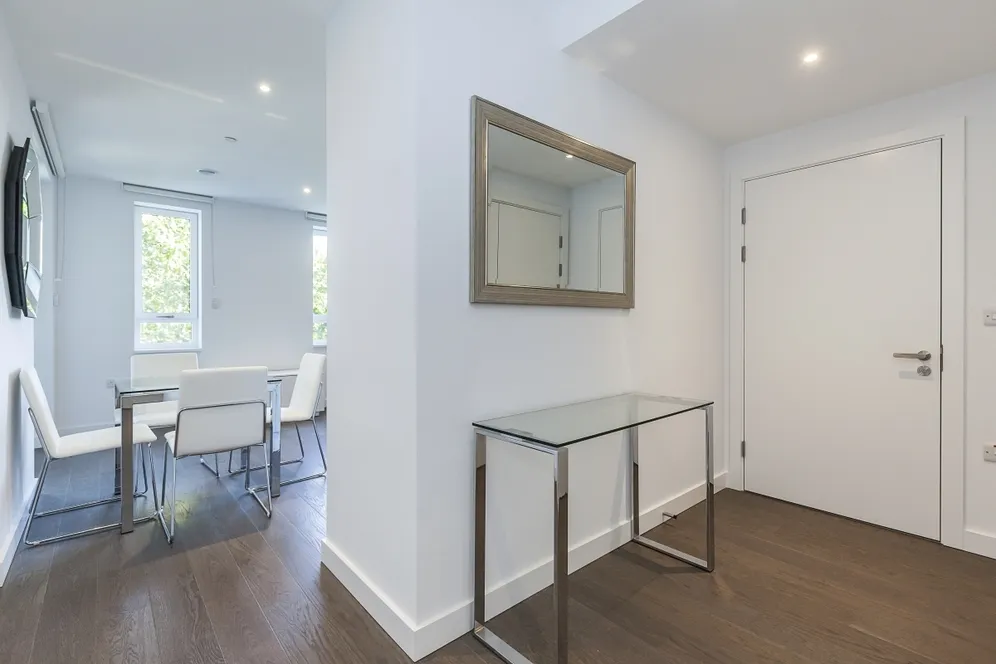 Tarling House, Elephant  Castle, SE17 photo 8