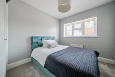Furnival Close, Virginia Water GU25 photo 12