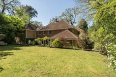 Bagshot Road Ascot SL5 photo 12