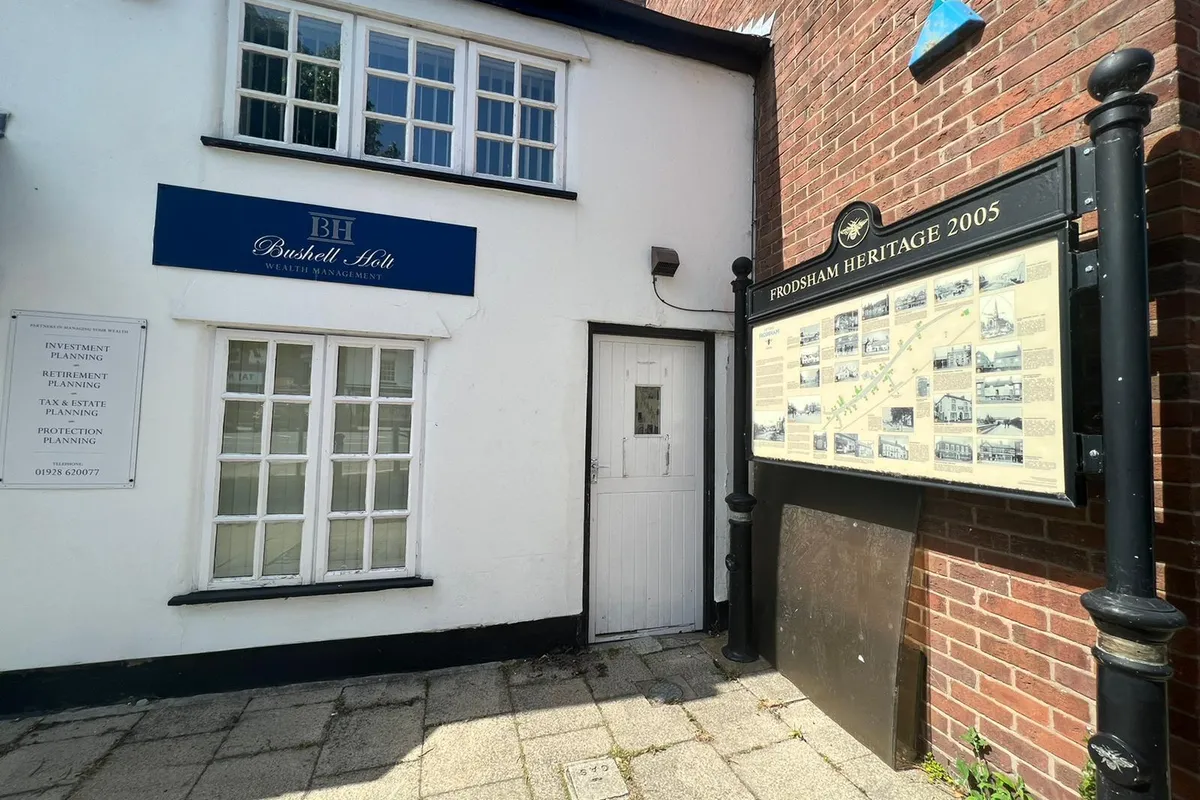 Main Street, FRODSHAM