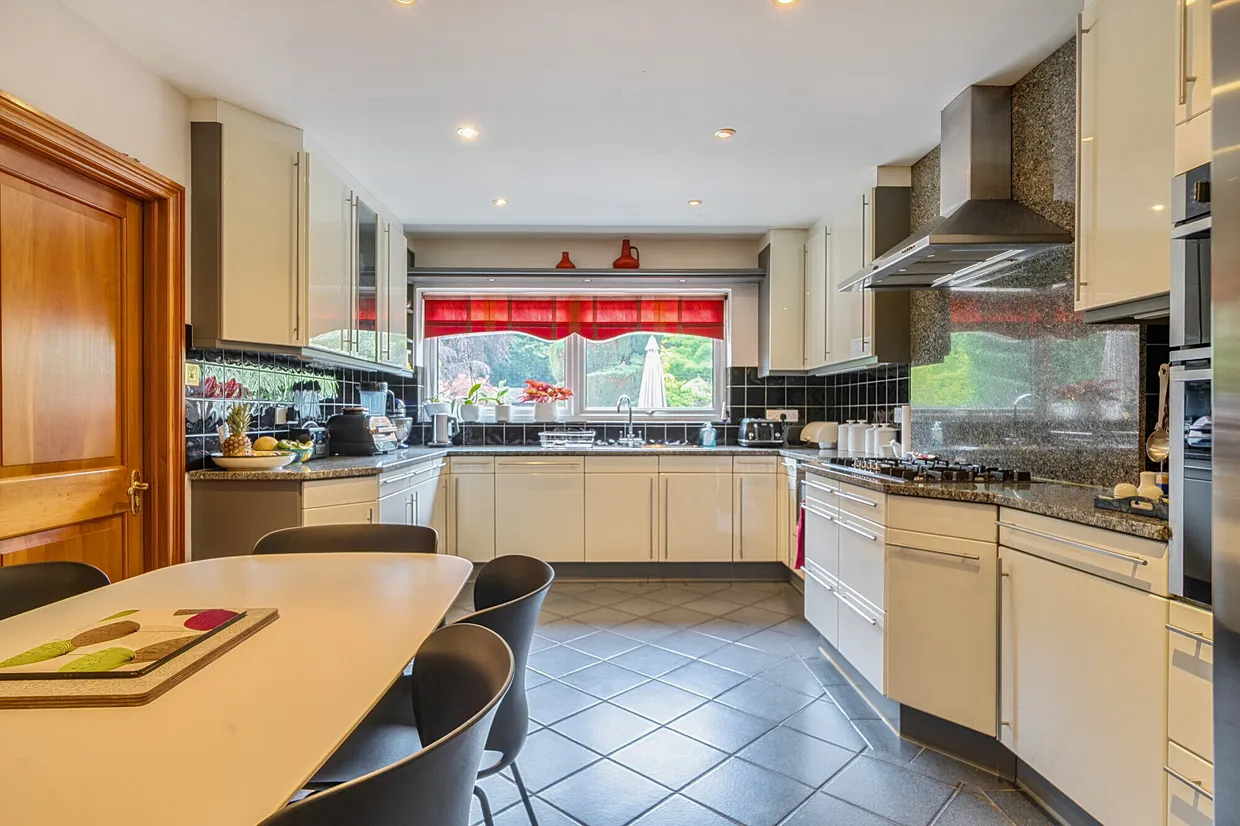 Broomfield Close, Great Missenden, HP16 photo 11