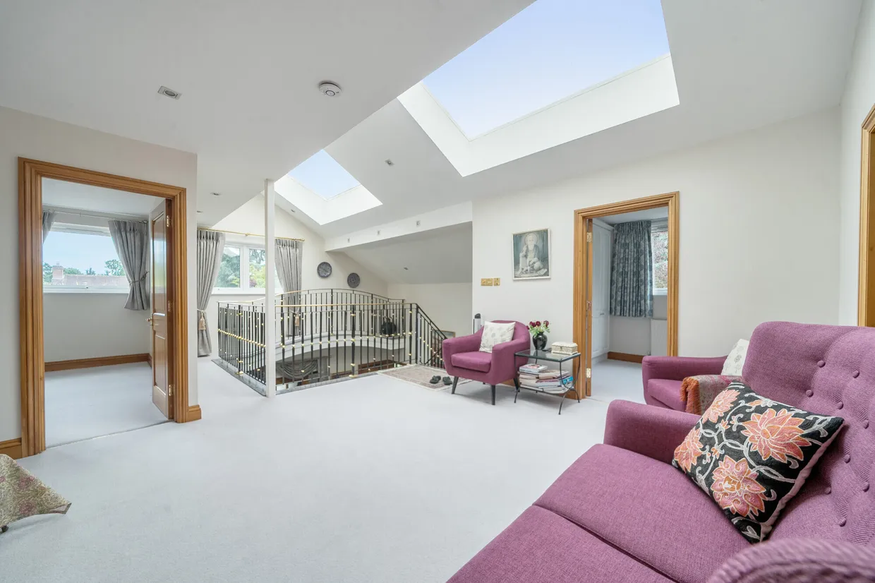 Broomfield Close, Great Missenden, HP16 photo 13