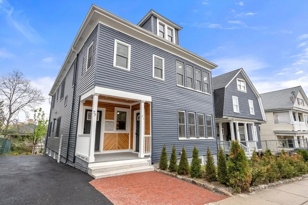 21 Westmore Rd, Boston, MA 02126