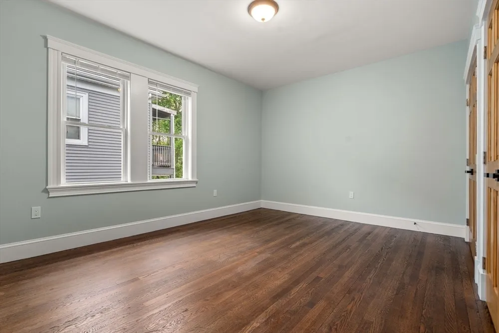 21 Westmore Rd, Boston, MA 02126