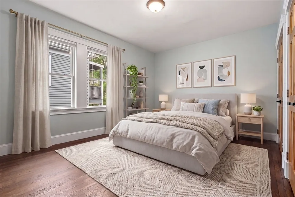 21 Westmore Rd, Boston, MA 02126