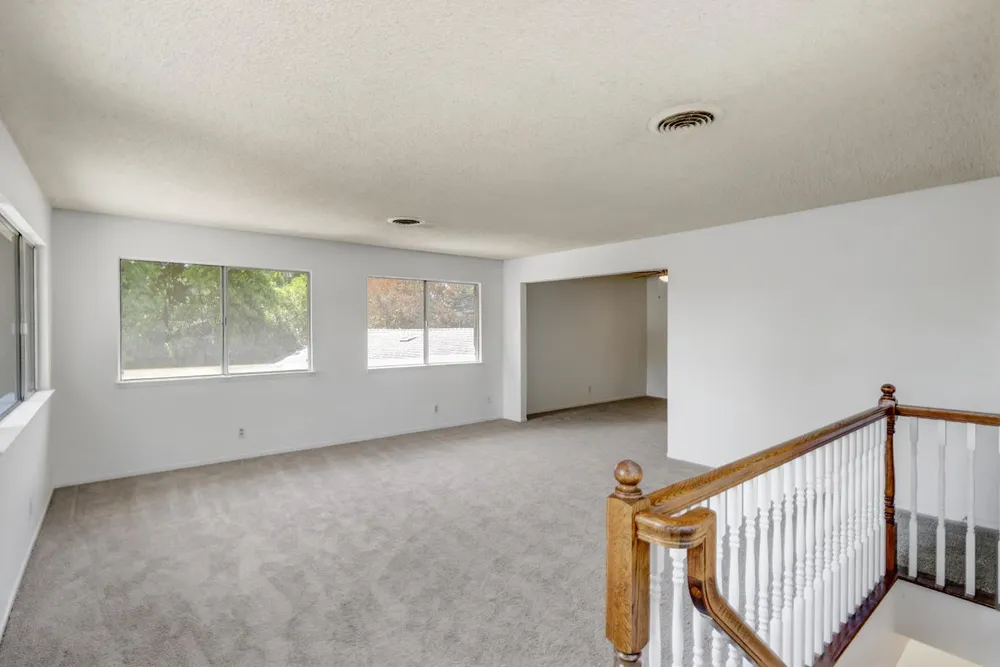 6030 Palm Dr, Carmichael, CA 95608