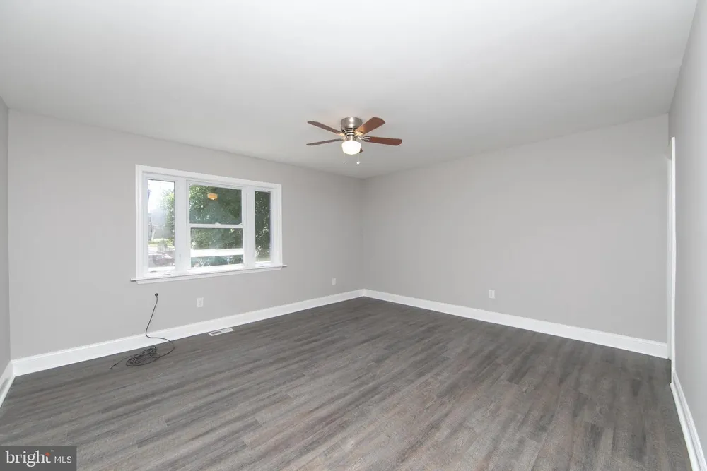 1553 Wildwood Ave, Camden, NJ 08103