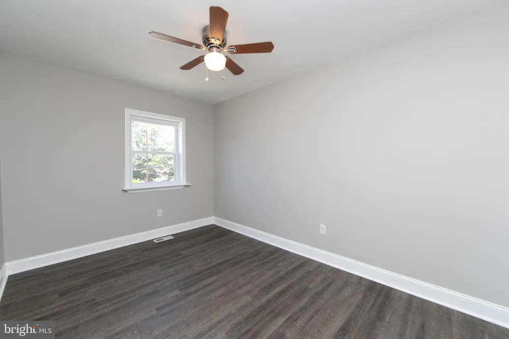 1553 Wildwood Ave, Camden, NJ 08103