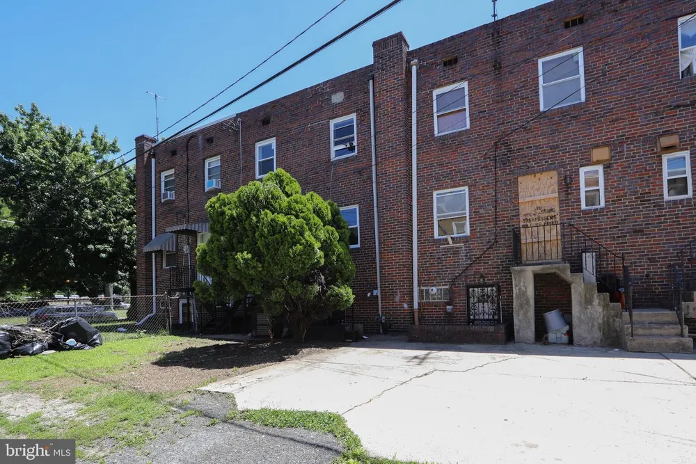 1553 Wildwood Ave, Camden, NJ 08103