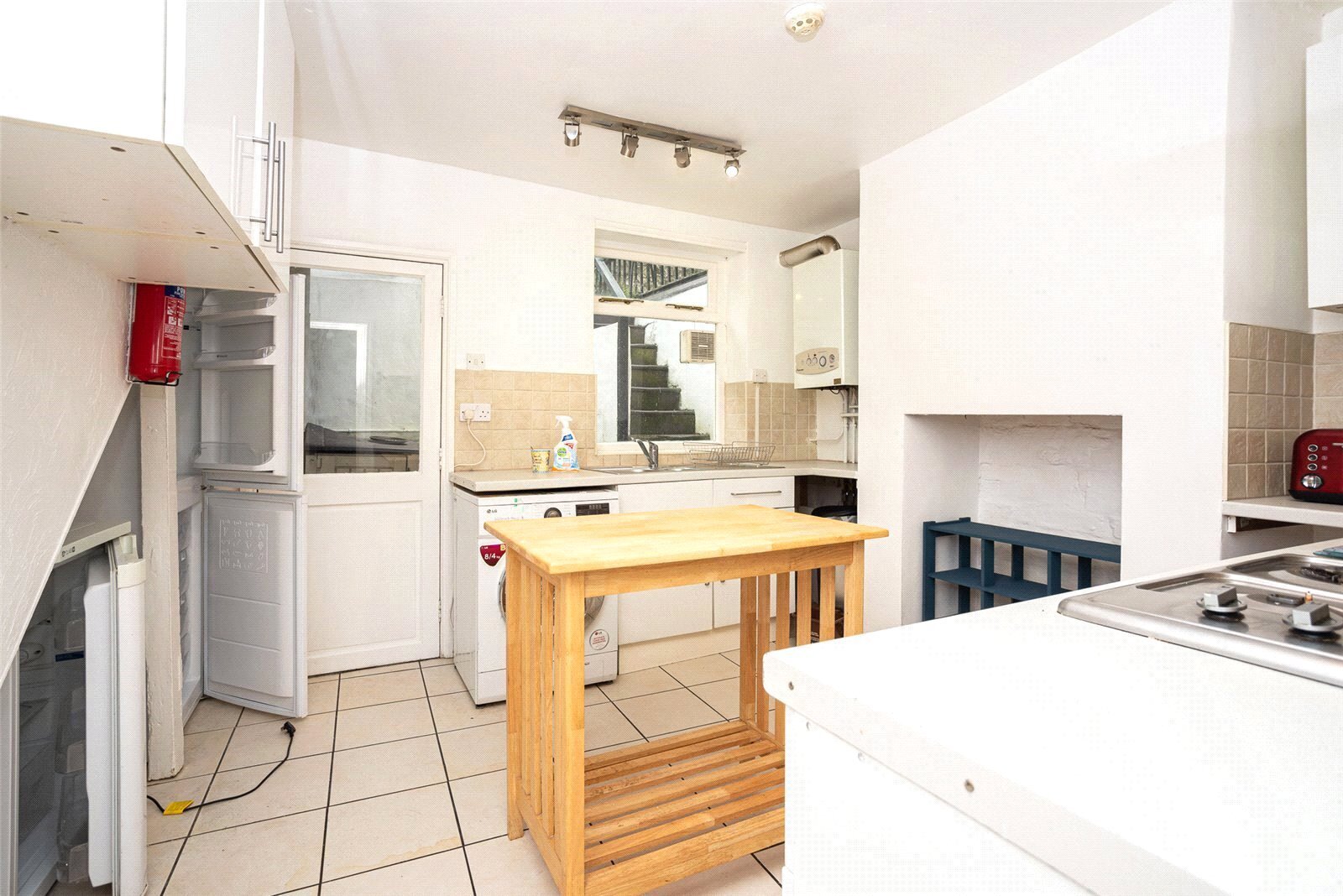Mount Pleasant Terrace, The Crescent, Bangor, LL57 Image 3