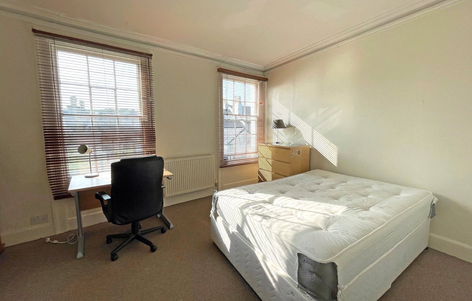 Mount Pleasant Terrace, The Crescent, Bangor, LL57 Image 7