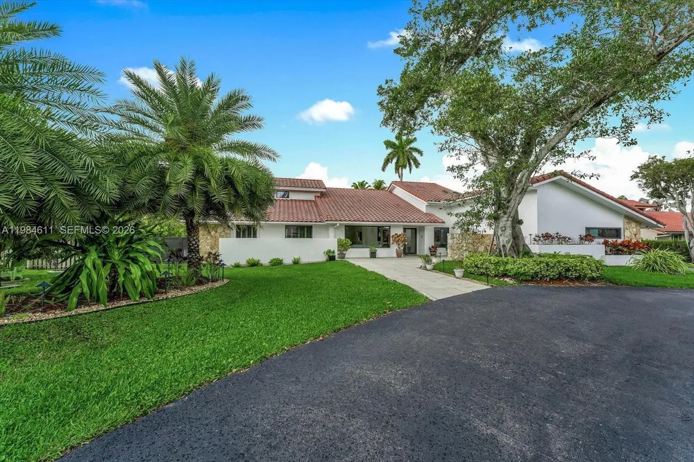 10126 SW 93rd Pl, Miami, FL 33176