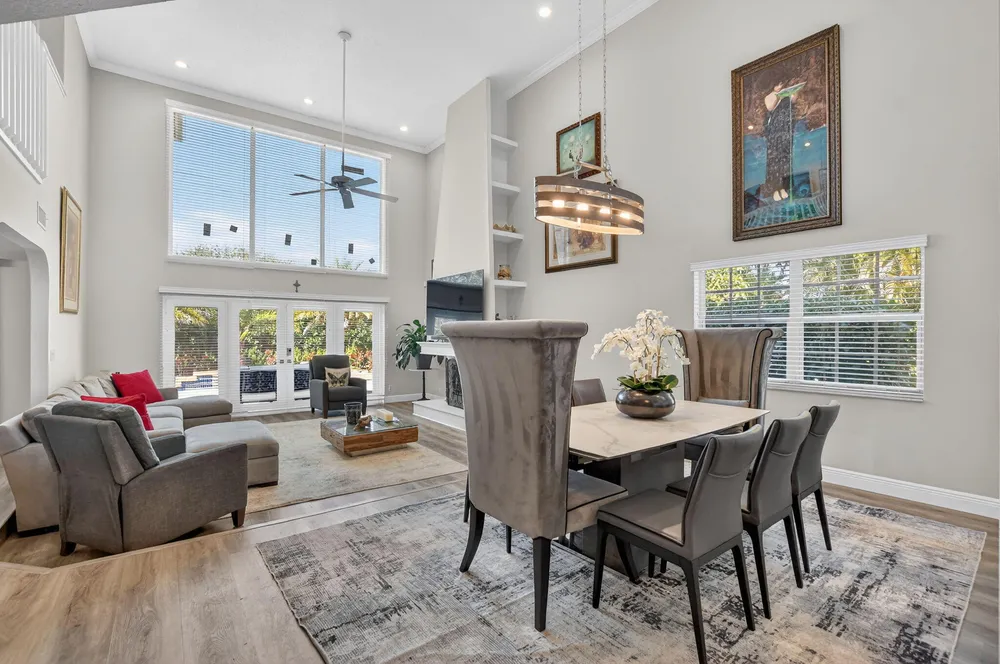 9048 Villa Portofino Circle, Boca Raton, FL 33496