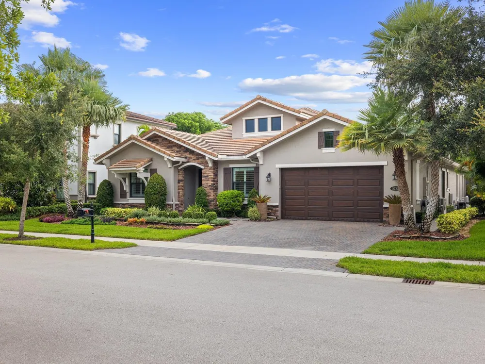 8785 Watercrest Circle W, Parkland, FL 33076-2677