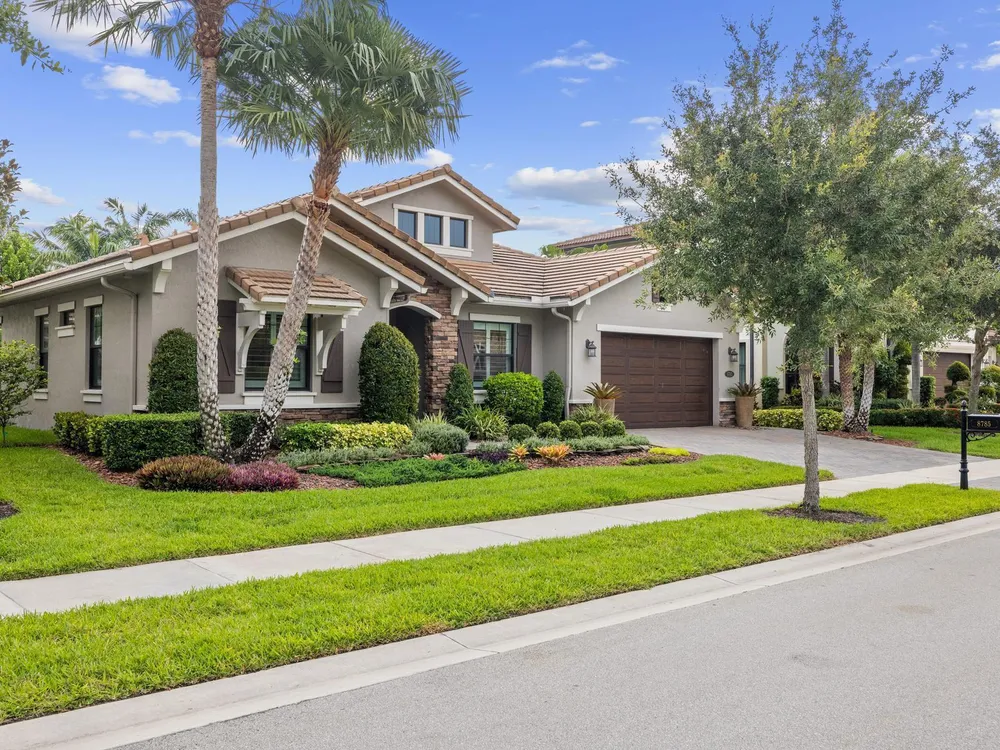 8785 Watercrest Circle W, Parkland, FL 33076-2677