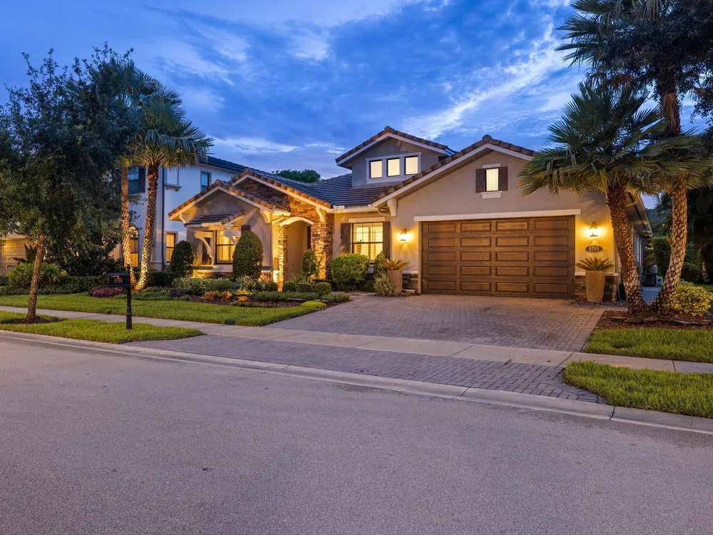 8785 Watercrest Circle W, Parkland, FL 33076-2677