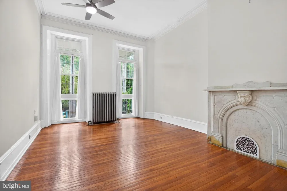3707 Hamilton St, Philadelphia, PA 19104