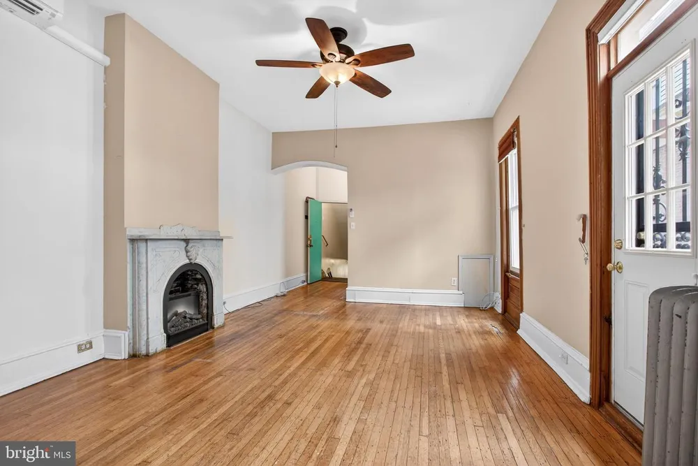 3707 Hamilton St, Philadelphia, PA 19104