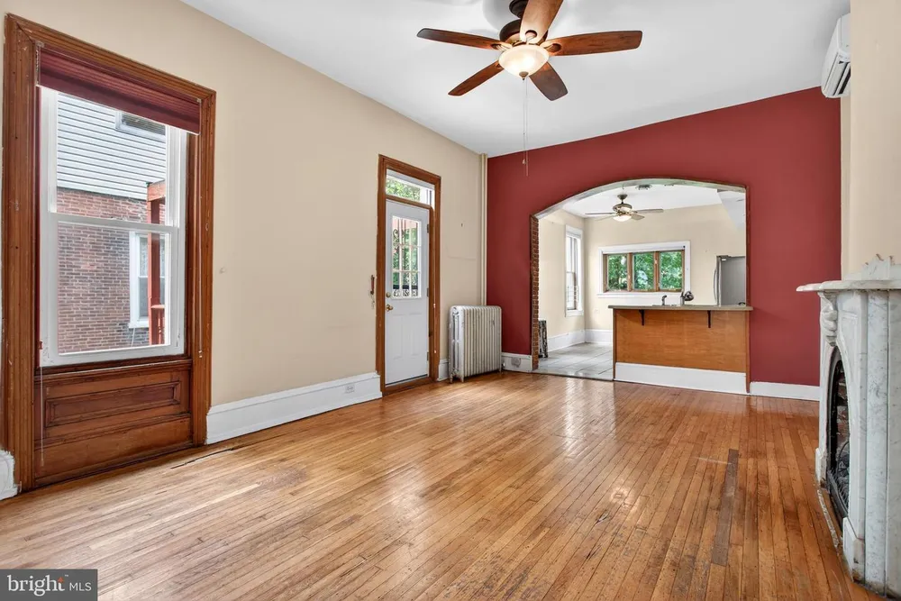 3707 Hamilton St, Philadelphia, PA 19104