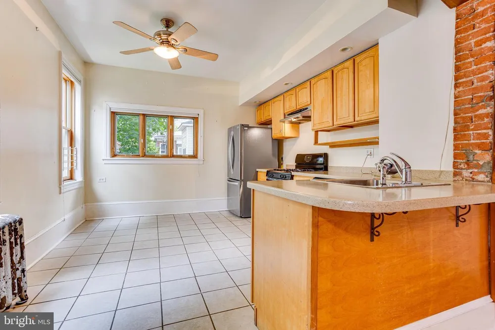 3707 Hamilton St, Philadelphia, PA 19104