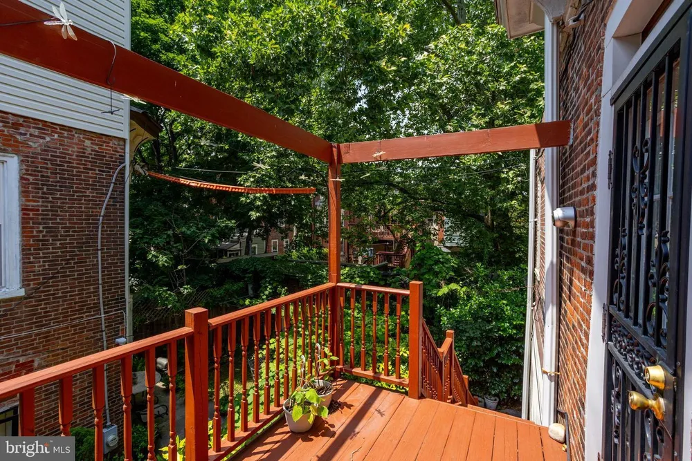 3707 Hamilton St, Philadelphia, PA 19104