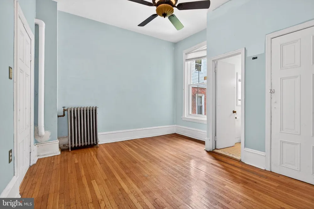 3707 Hamilton St, Philadelphia, PA 19104