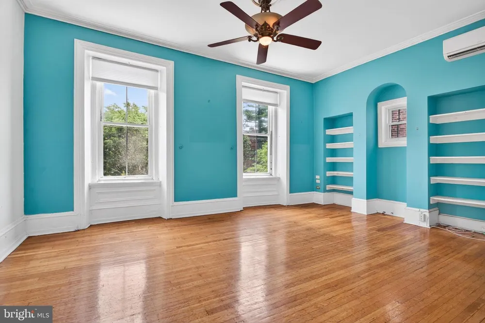 3707 Hamilton St, Philadelphia, PA 19104