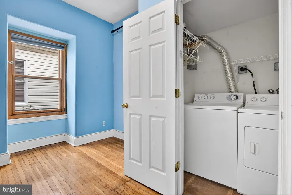 3707 Hamilton St, Philadelphia, PA 19104