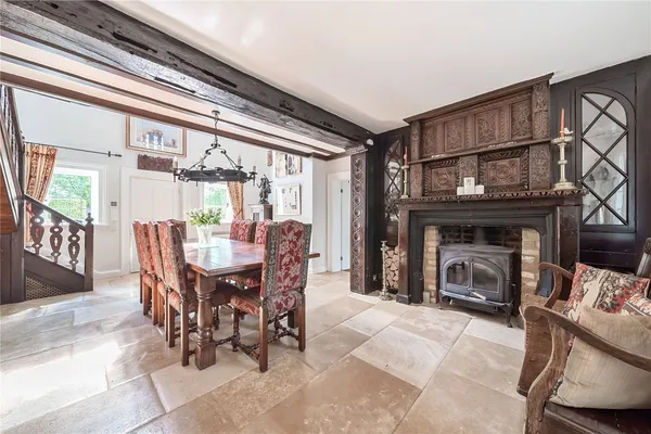 Park Road, Toddington, LU5 photo 5