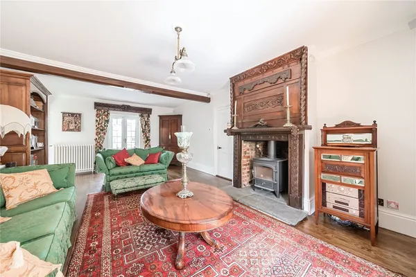 Park Road, Toddington, LU5 photo 7