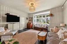 Sandy Lane South, Wallington
