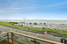 Beach Road, Lee-On-The-Solent