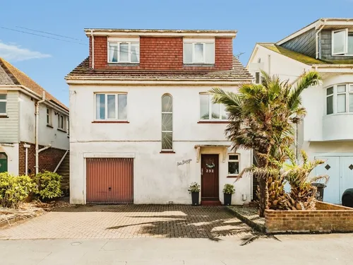Brighton Road, Lancingphoto
