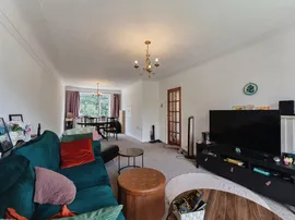 Talbot Court, Oxton, Prenton thumb 3