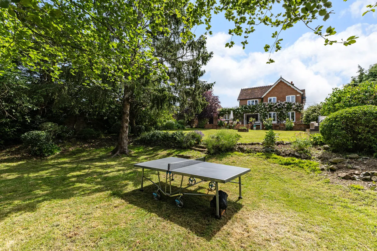 Woodfalls, Salisbury, SP5 photo 21