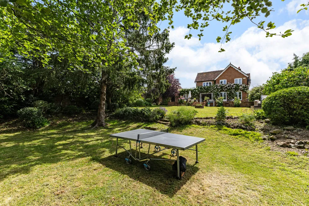 Woodfalls, Salisbury, SP5 photo 21