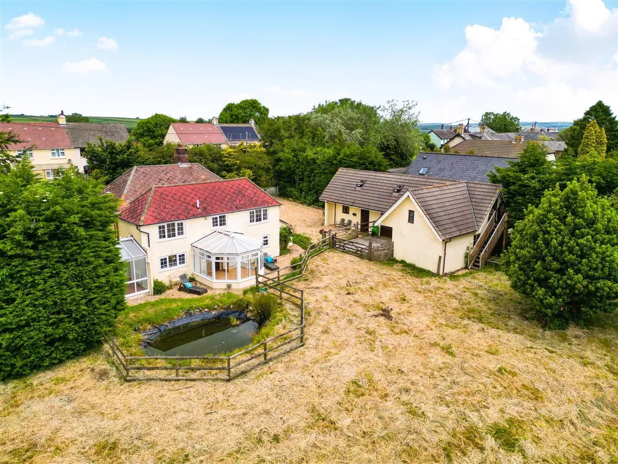 Property Image 32