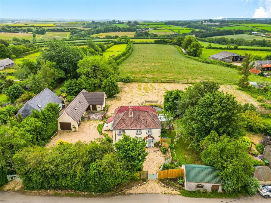 Property Image 37