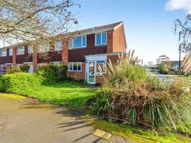Abbotswood Close, Romsey photo