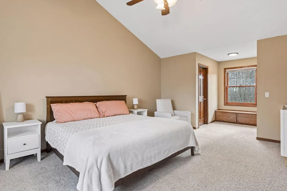 4299 Westchester Circle, Eagan, MN 55123
