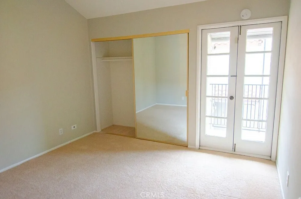 469 S Catalina Ave, Pasadena, CA 91106