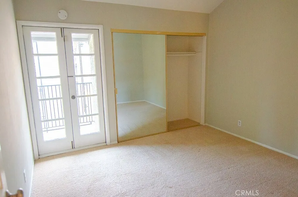 469 S Catalina Ave, Pasadena, CA 91106