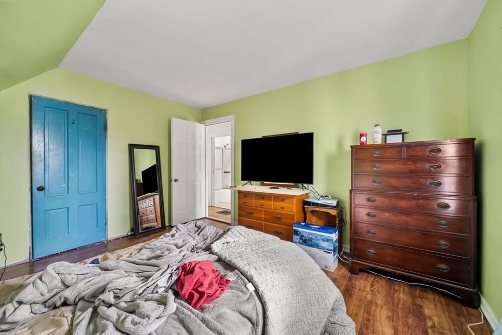 26 Beckett St, Peabody, MA 01960