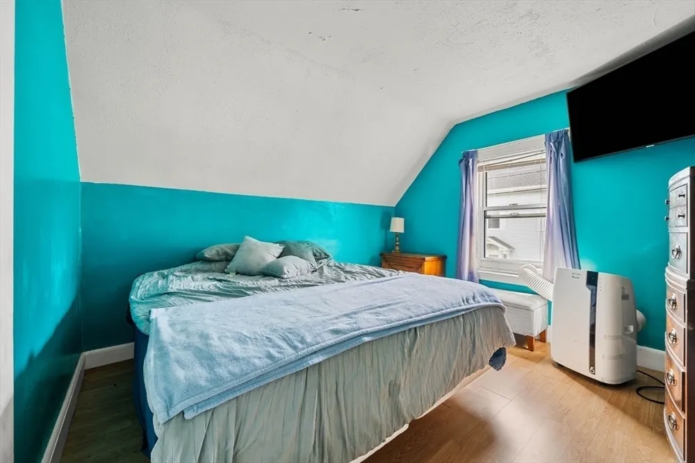 26 Beckett St, Peabody, MA 01960