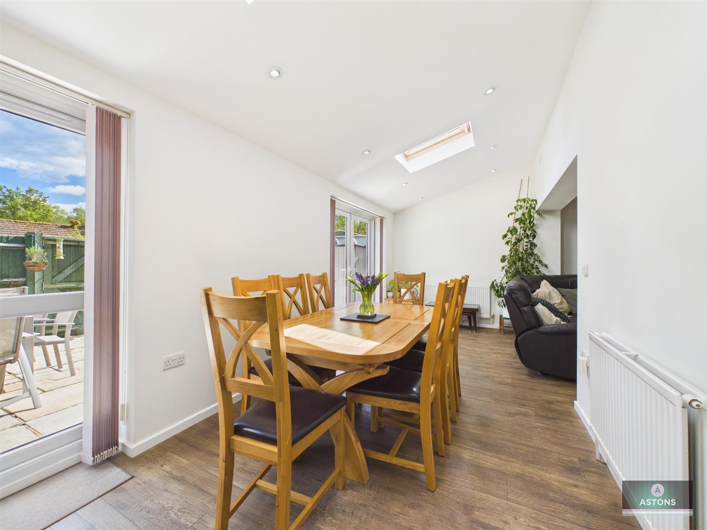 Terry Road, Crawley Image 5