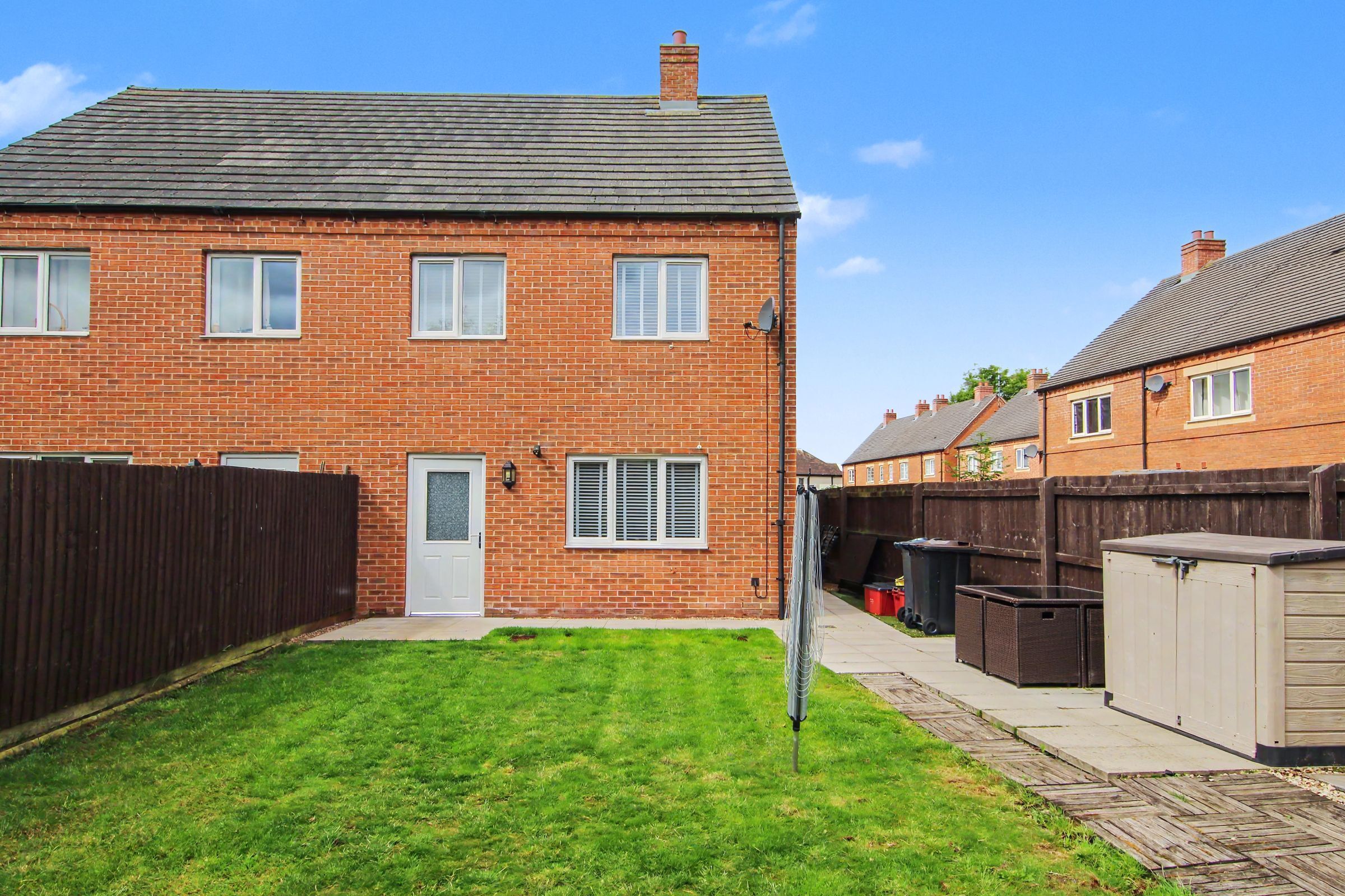 Laud Close, Moira Image 20